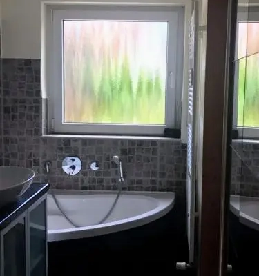 efd58753-f6df-4979-8634-24f7fff9452e-1531919260